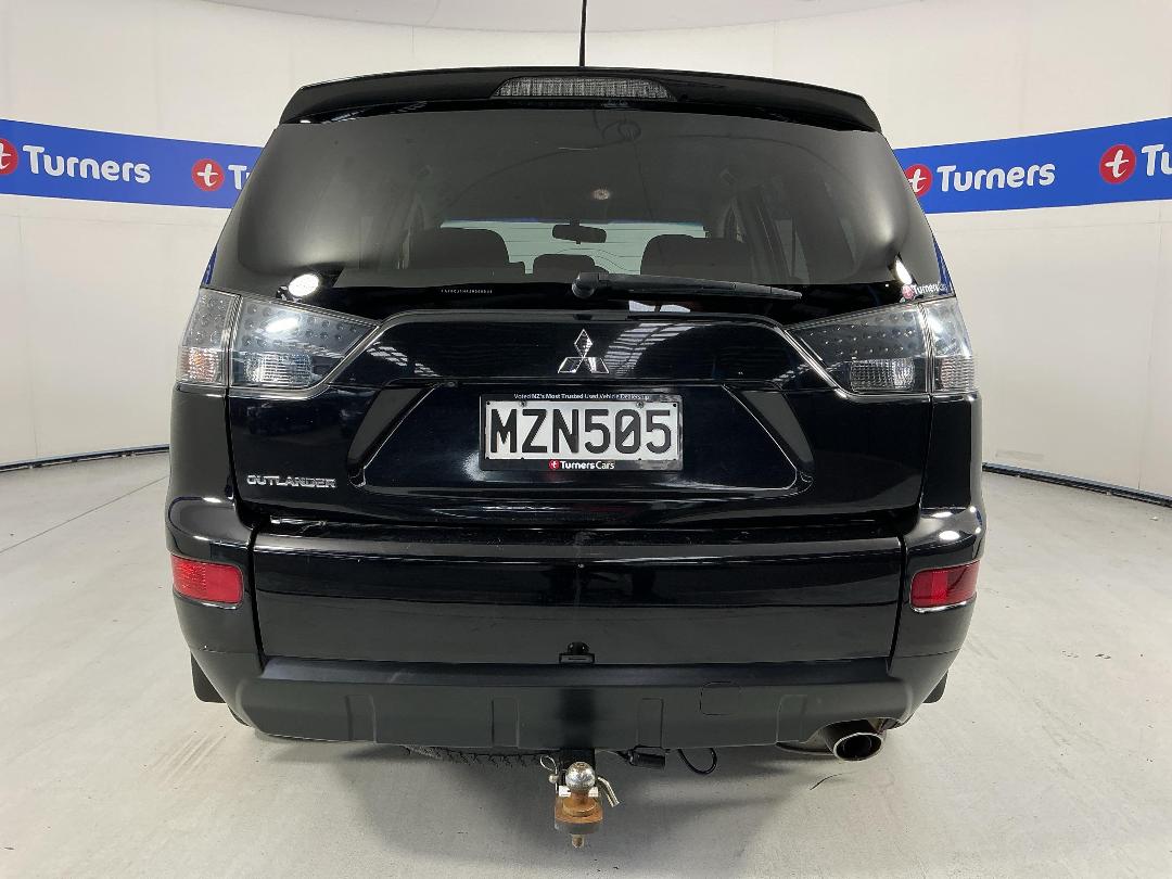 Photo '6' of Mitsubishi Outlander Photo '6' of Mitsubishi Outlander