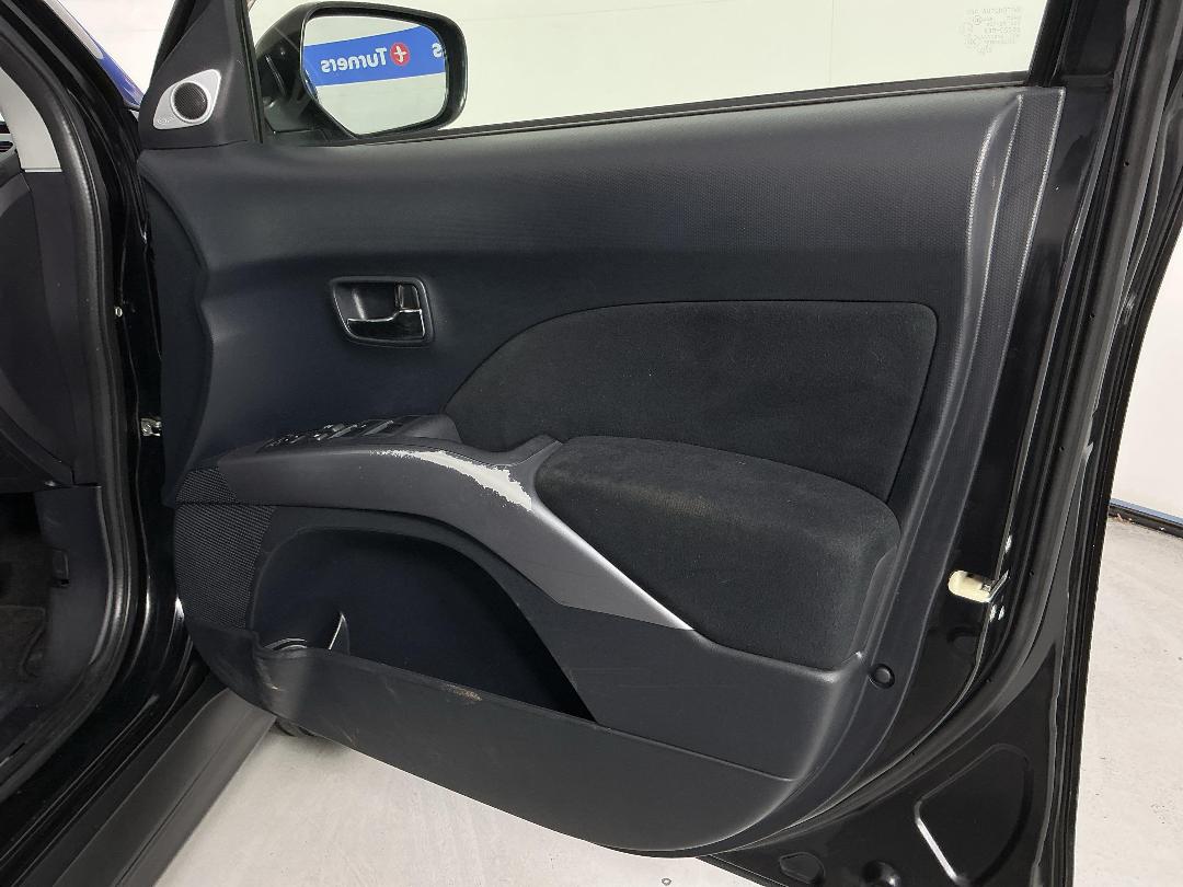 Photo '15' of Mitsubishi Outlander Photo '15' of Mitsubishi Outlander