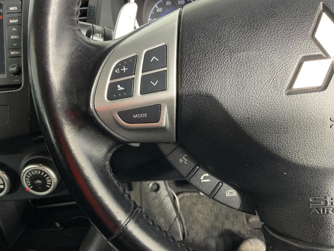 Photo '24' of Mitsubishi Outlander Photo '24' of Mitsubishi Outlander