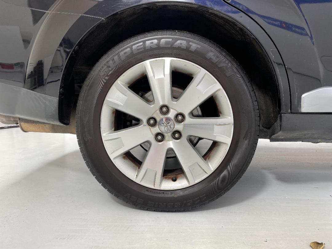 Photo '12' of Mitsubishi Outlander