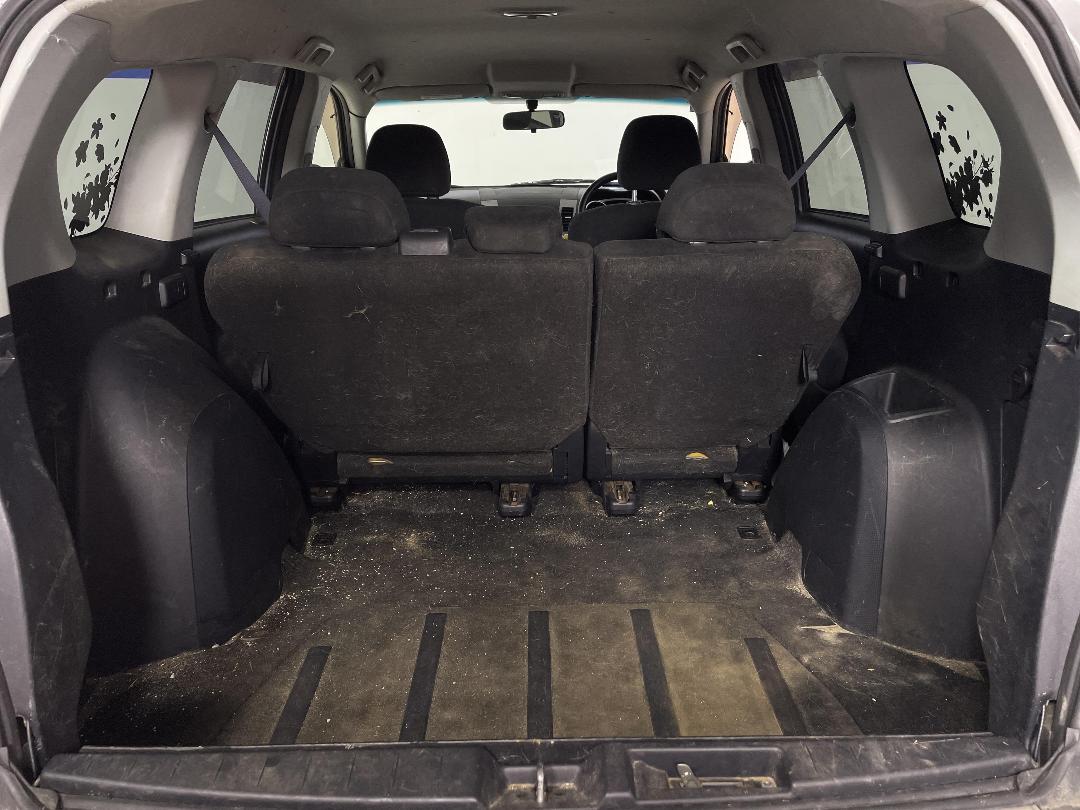 Photo '14' of Mitsubishi Outlander