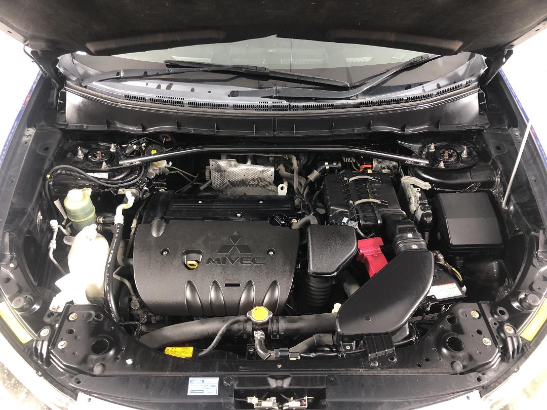 Photo '13' of Mitsubishi Outlander Photo '13' of Mitsubishi Outlander