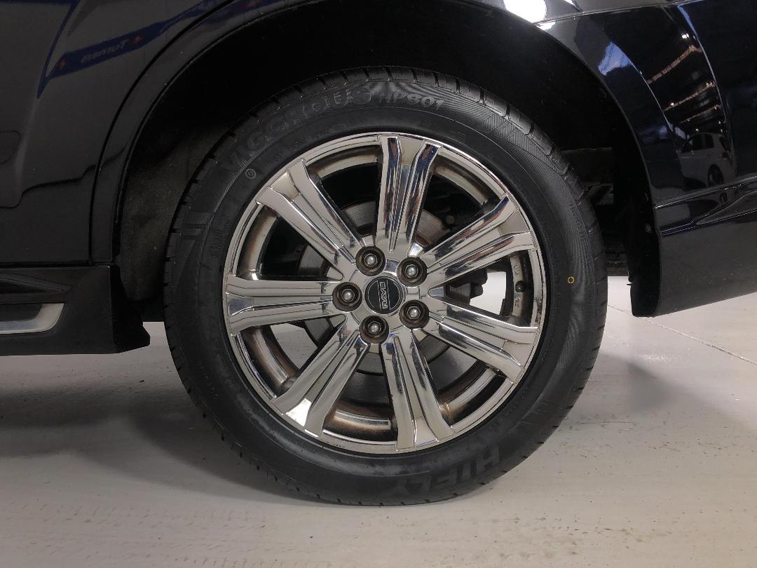 Photo '11' of Mitsubishi Outlander Photo '11' of Mitsubishi Outlander