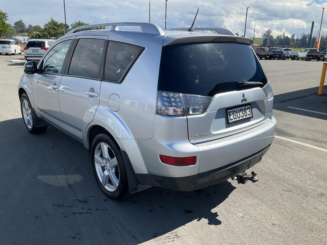 Photo '5' of Mitsubishi Outlander XLS