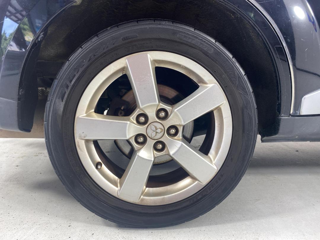 Photo '12' of Mitsubishi Outlander Photo '12' of Mitsubishi Outlander