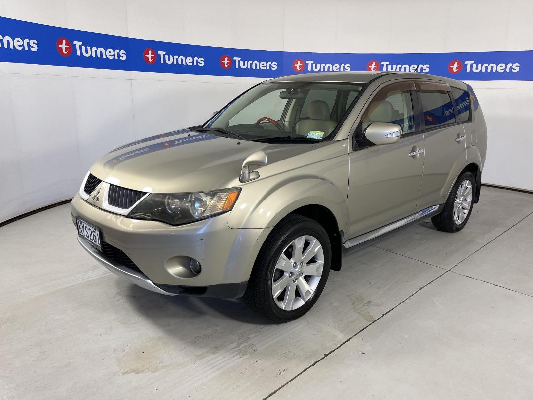 Photo '4' of Mitsubishi Outlander Photo '4' of Mitsubishi Outlander