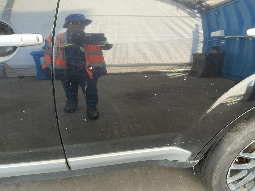 Photo '9' of Mitsubishi Outlander