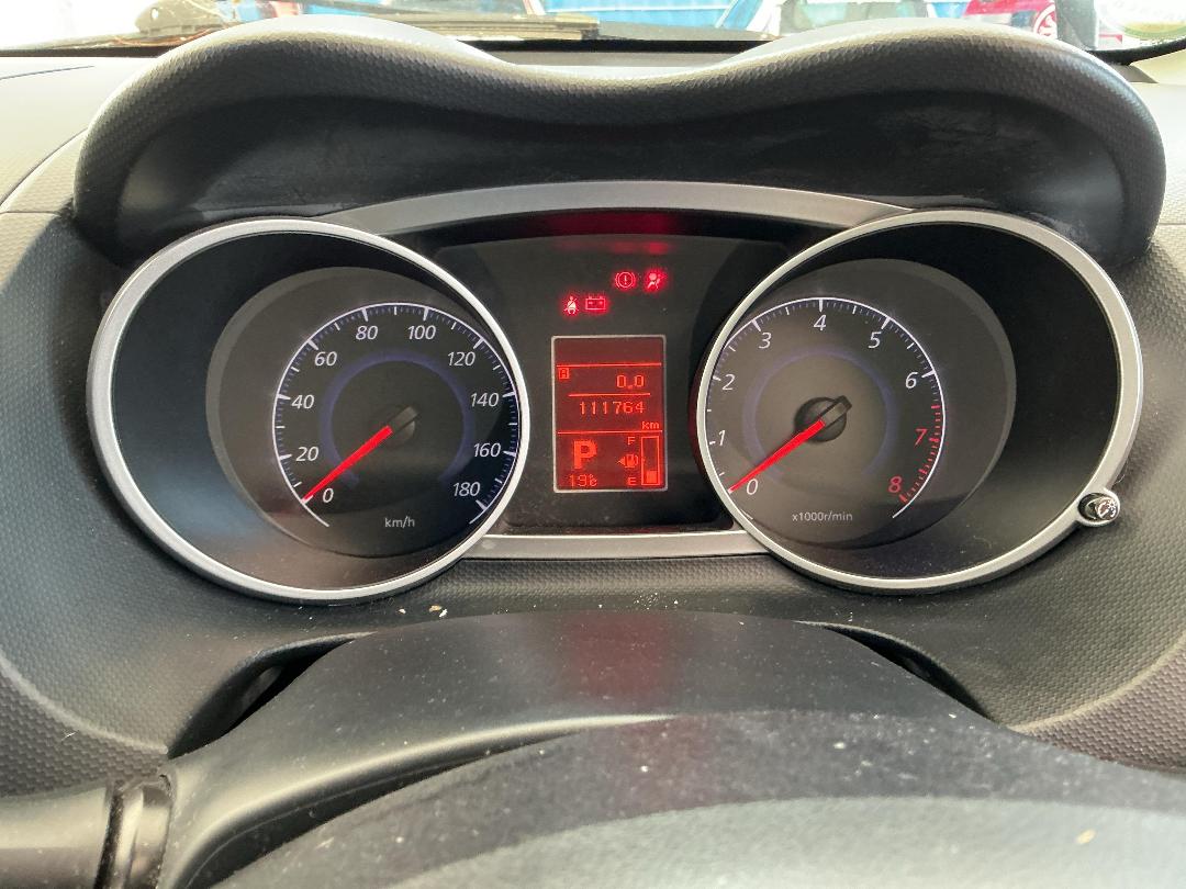 Photo '26' of Mitsubishi Outlander