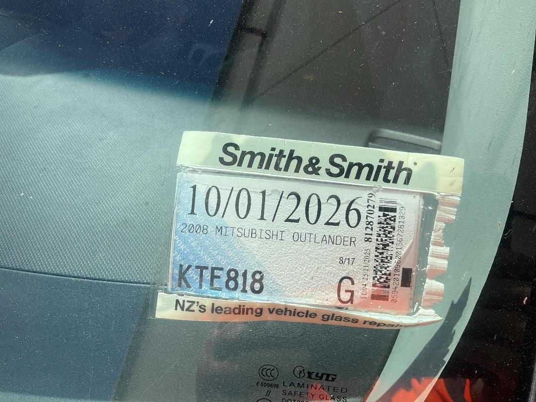 Photo '13' of Mitsubishi Outlander Photo '13' of Mitsubishi Outlander