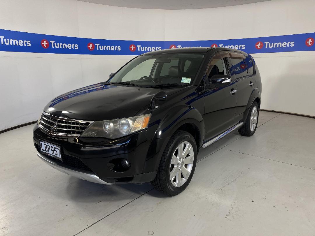 Photo '4' of Mitsubishi Outlander Photo '4' of Mitsubishi Outlander