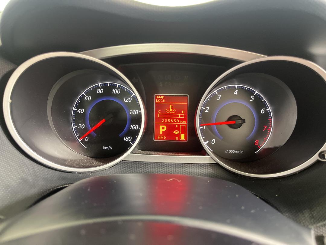 Photo '21' of Mitsubishi Outlander Photo '21' of Mitsubishi Outlander