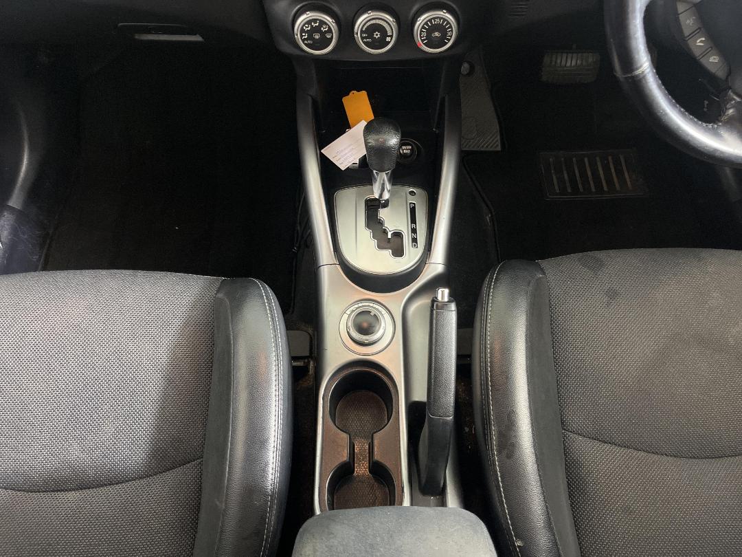 Photo '23' of Mitsubishi Outlander Photo '23' of Mitsubishi Outlander