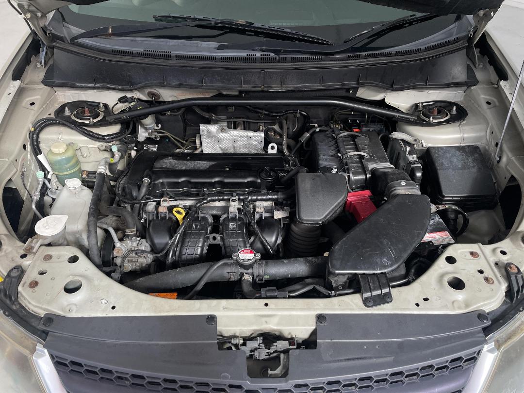 Photo '13' of Mitsubishi Outlander