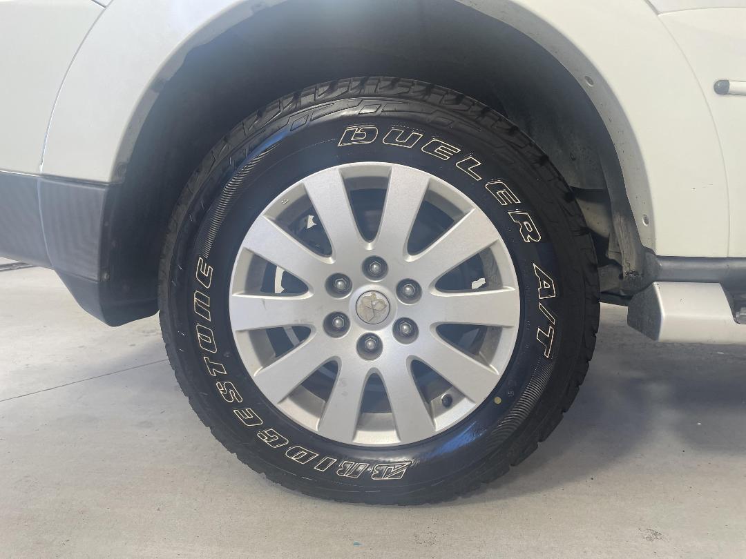 Photo '12' of Mitsubishi Pajero