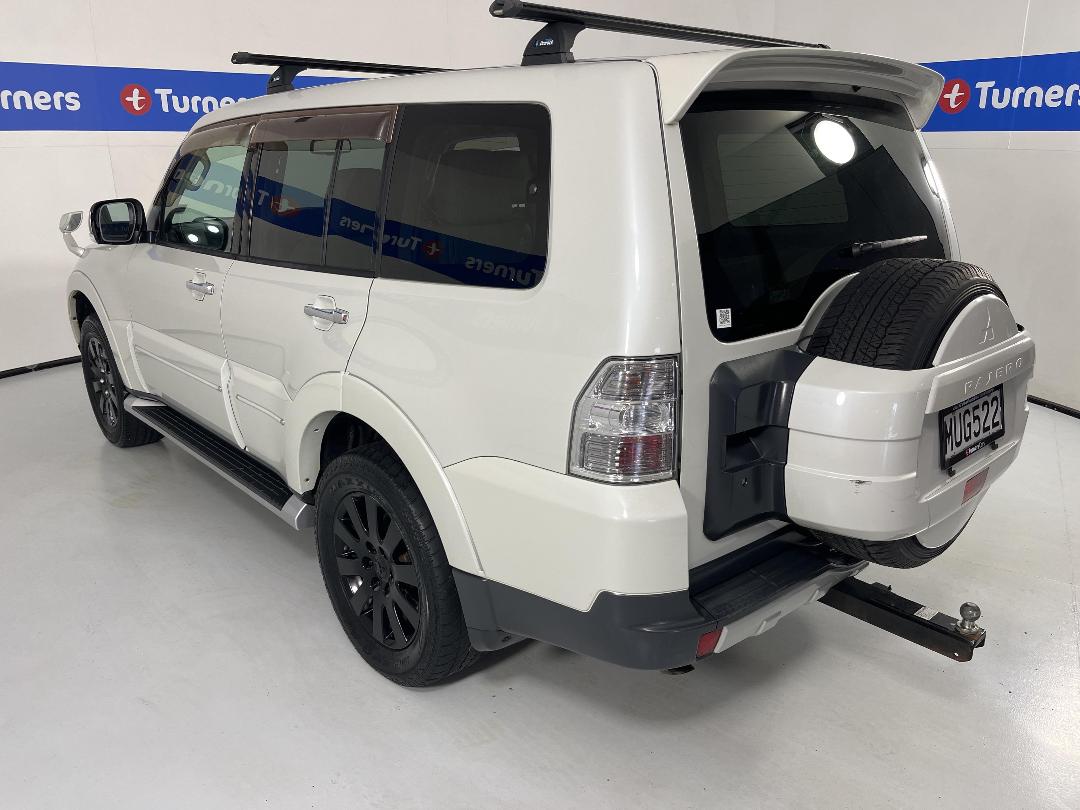 Photo '5' of Mitsubishi Pajero