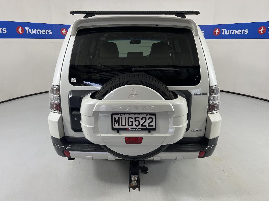 Photo '6' of Mitsubishi Pajero