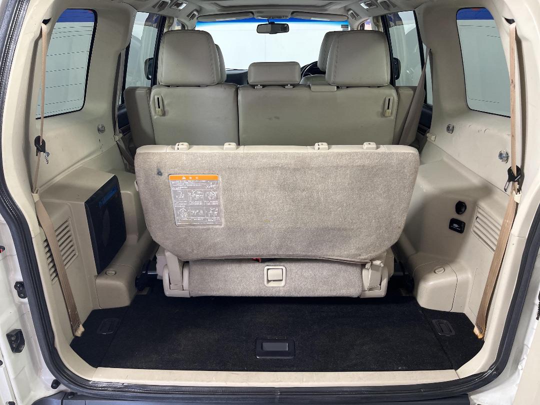 Photo '14' of Mitsubishi Pajero