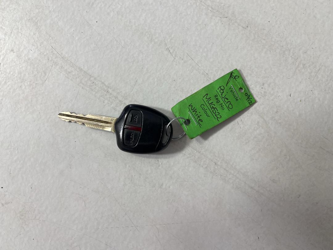 Photo '22' of Mitsubishi Pajero