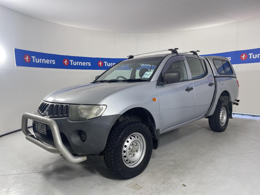 Photo '4' of Mitsubishi Triton Photo '4' of Mitsubishi Triton