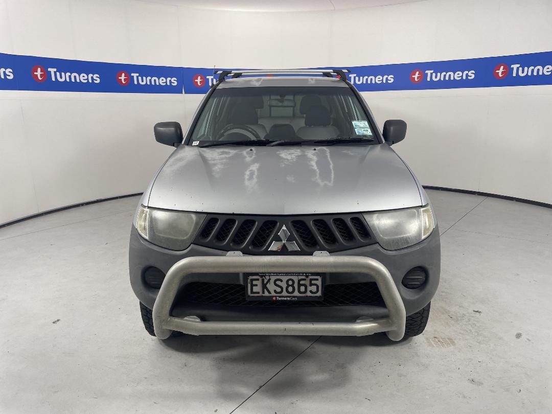 Photo '2' of Mitsubishi Triton Photo '2' of Mitsubishi Triton