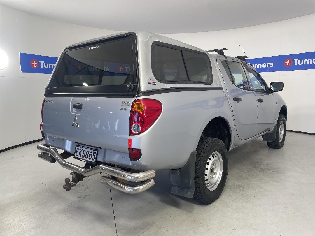 Photo '7' of Mitsubishi Triton Photo '7' of Mitsubishi Triton