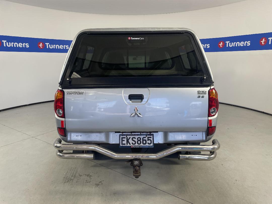 Photo '6' of Mitsubishi Triton Photo '6' of Mitsubishi Triton