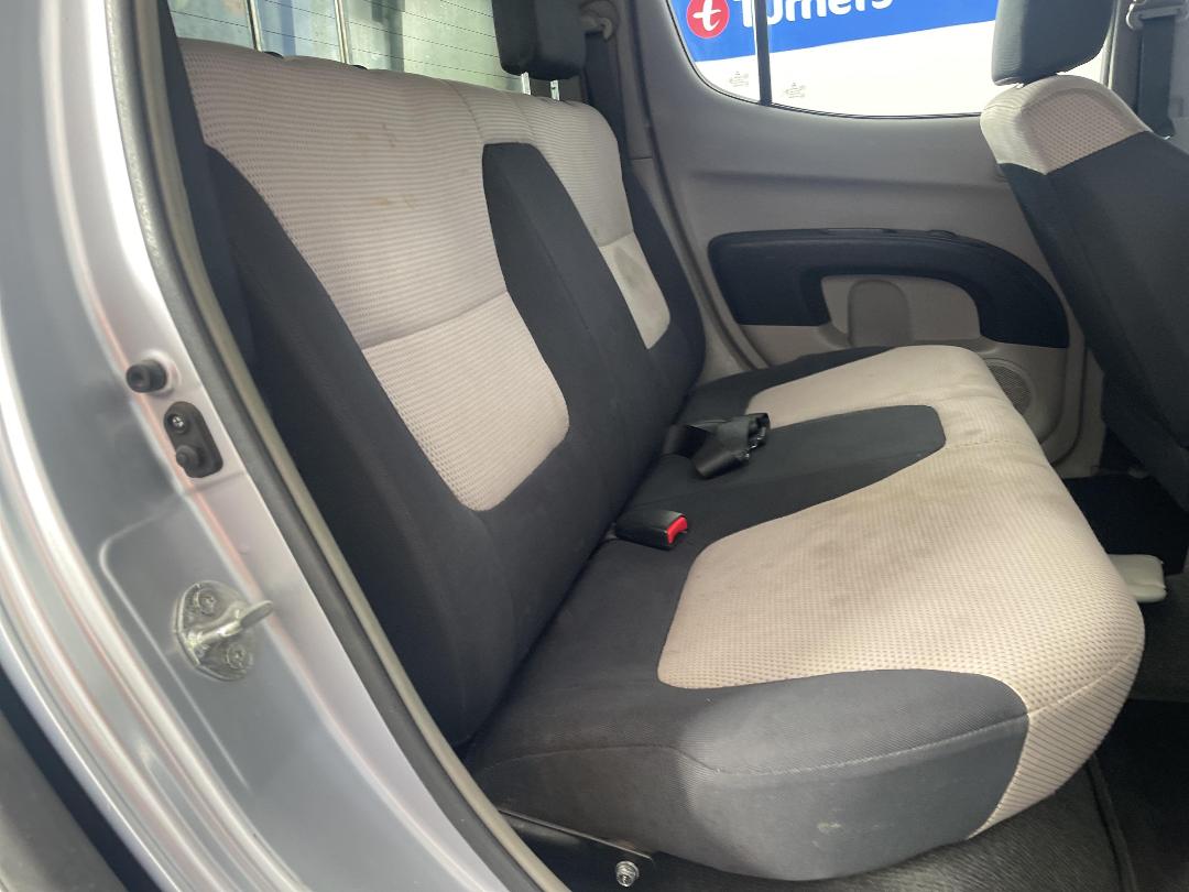 Photo '20' of Mitsubishi Triton Photo '20' of Mitsubishi Triton