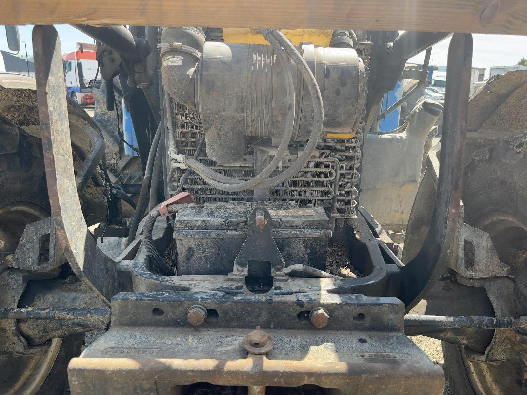 Photo '13' of NEW HOLLAND TL90A Tractor