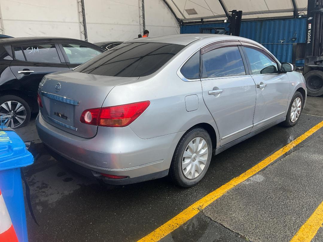Photo '5' of Nissan Bluebird Sylphy