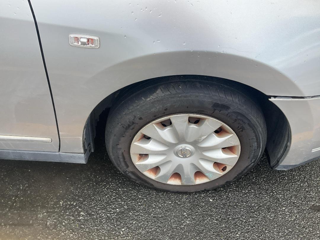 Photo '17' of Nissan Bluebird Sylphy