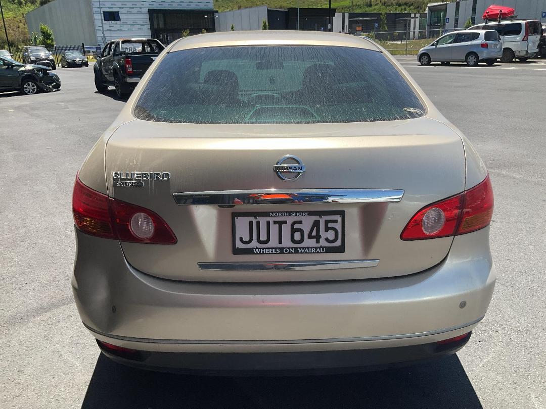 Photo '7' of Nissan Bluebird Sylphy Photo '7' of Nissan Bluebird Sylphy