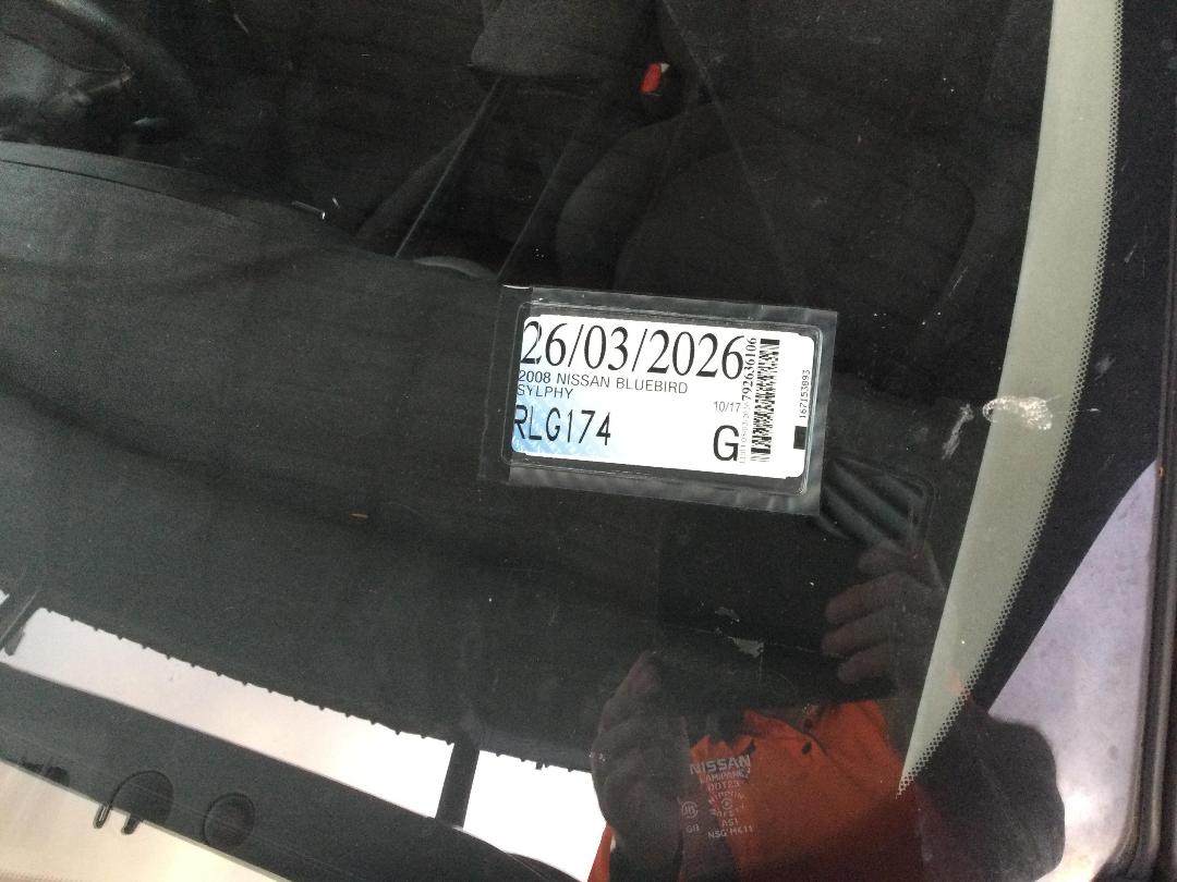 Photo '4' of Nissan Bluebird Sylphy