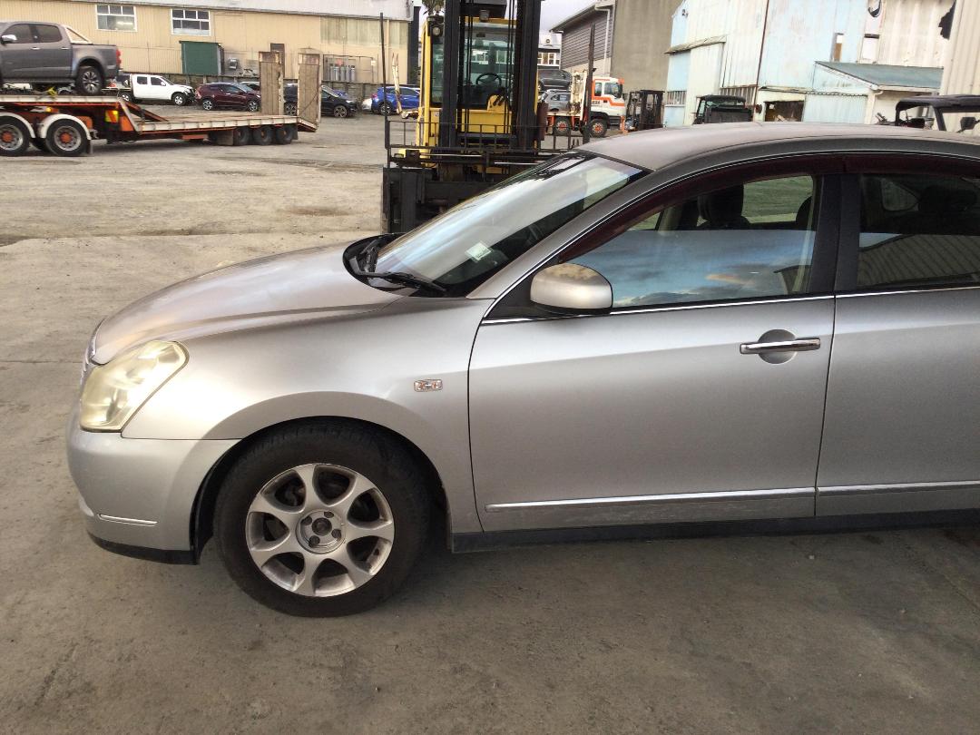 Photo '8' of Nissan Bluebird Sylphy
