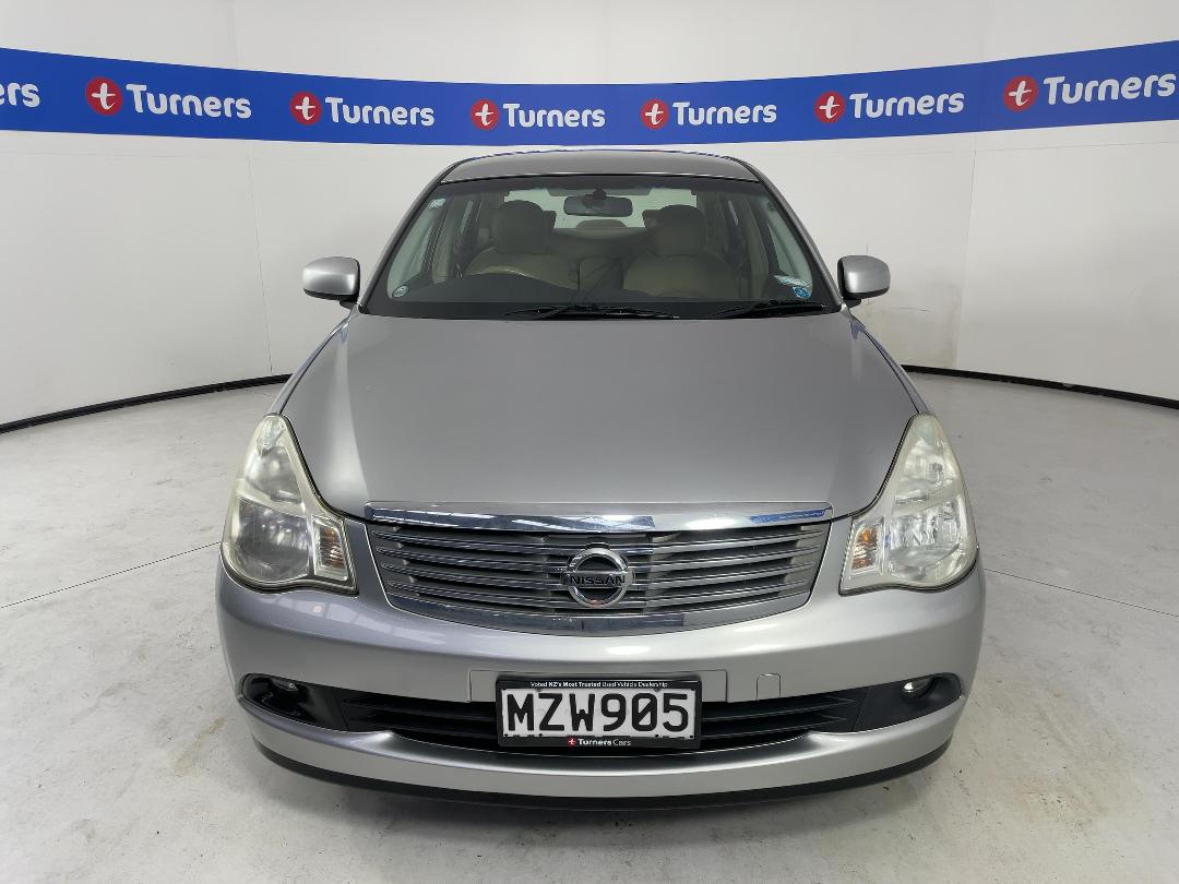 Photo '2' of Nissan Bluebird