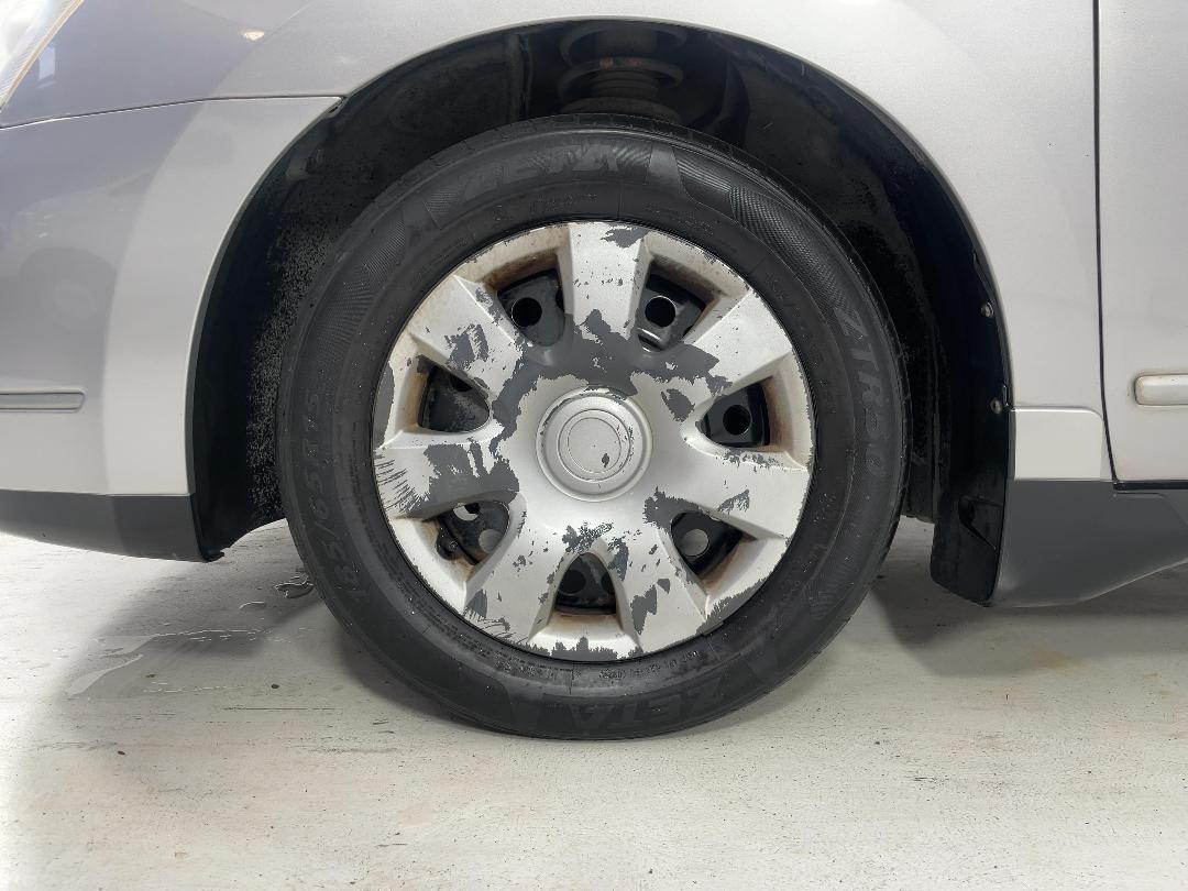 Photo '10' of Nissan Bluebird