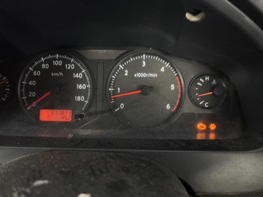 Photo '20' of Nissan Caravan