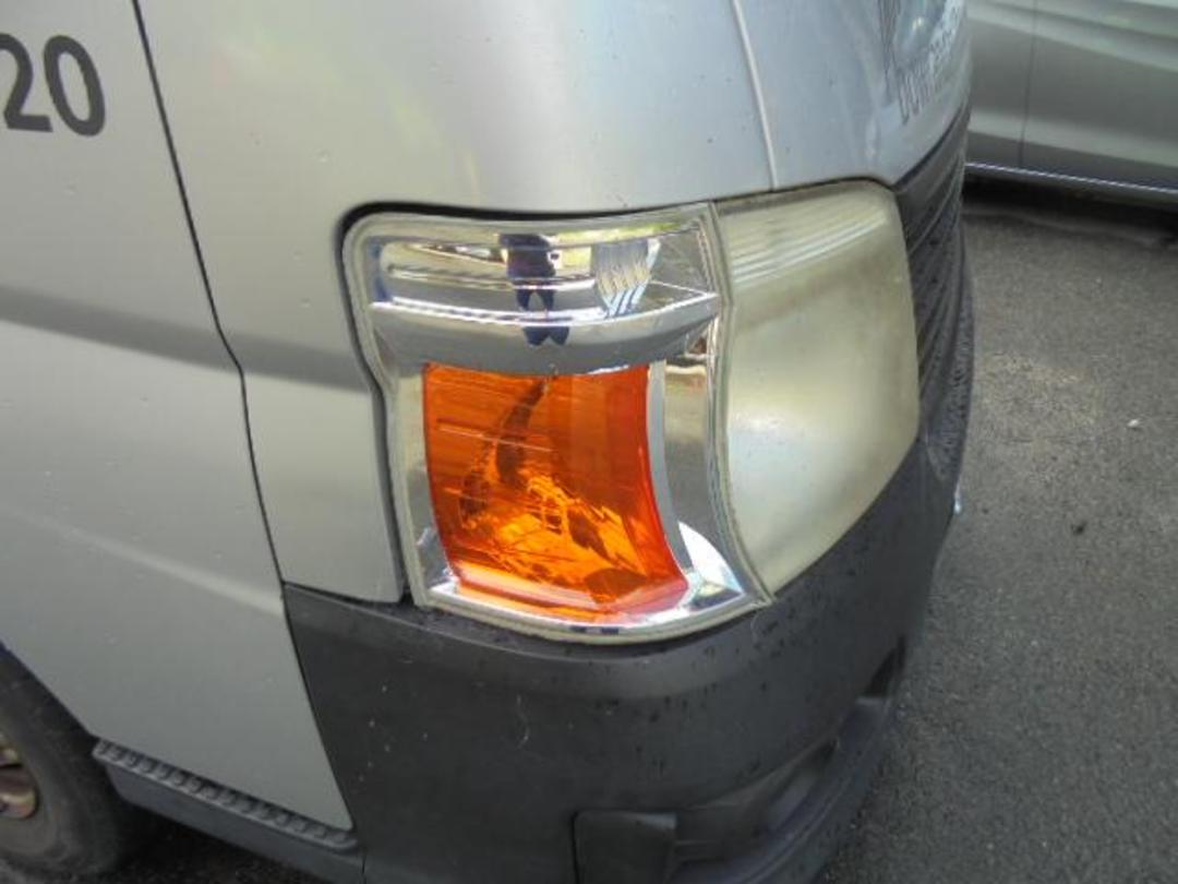 Photo '12' of Nissan Caravan Photo '12' of Nissan Caravan