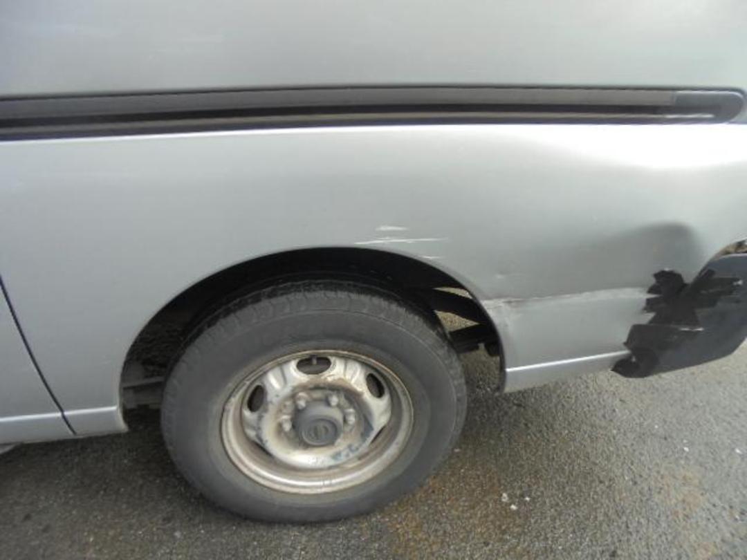 Photo '17' of Nissan Caravan Photo '17' of Nissan Caravan