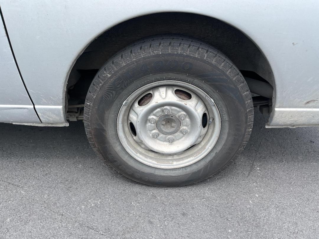 Photo '9' of Nissan Caravan Photo '9' of Nissan Caravan