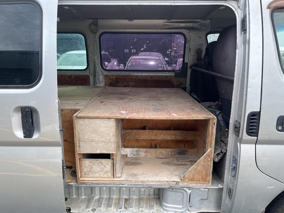 Photo '22' of Nissan Caravan Photo '22' of Nissan Caravan