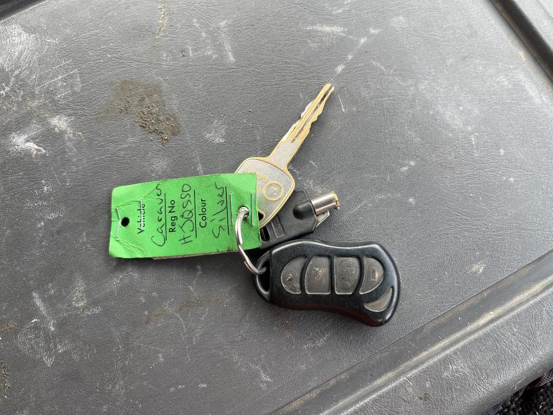 Photo '27' of Nissan Caravan Photo '27' of Nissan Caravan