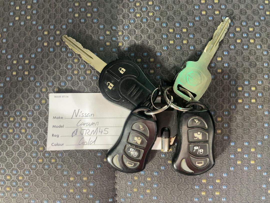 Photo '22' of Nissan Caravan