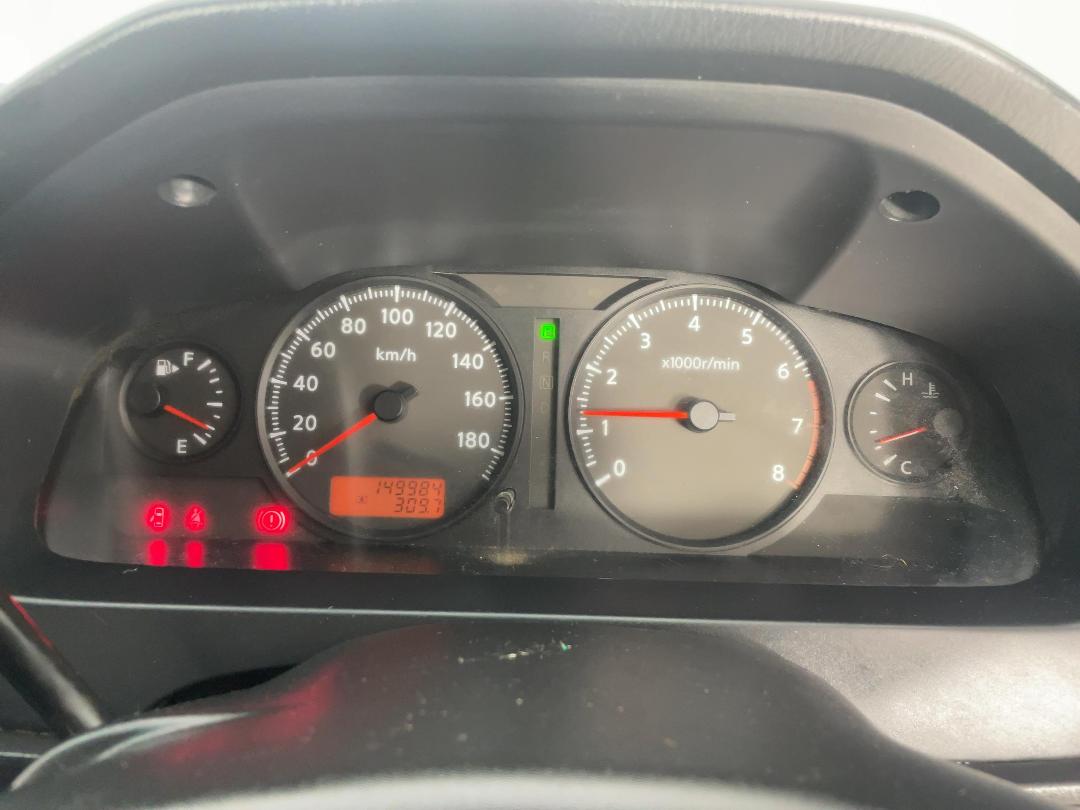 Photo '21' of Nissan Caravan