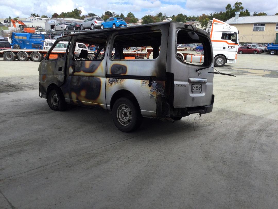 Photo '4' of Nissan Caravan