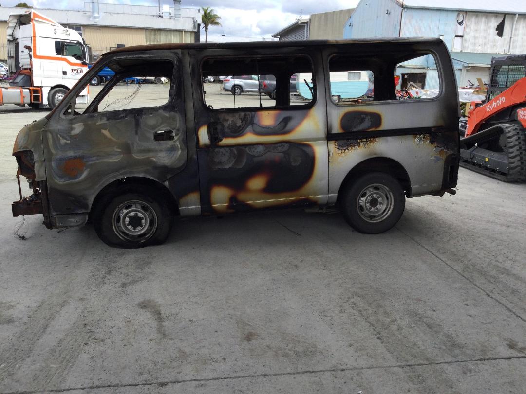 Photo '3' of Nissan Caravan