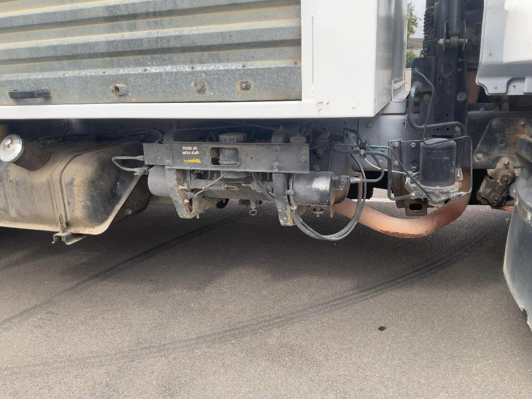 Photo '25' of Nissan Diesel MK240 Tipper