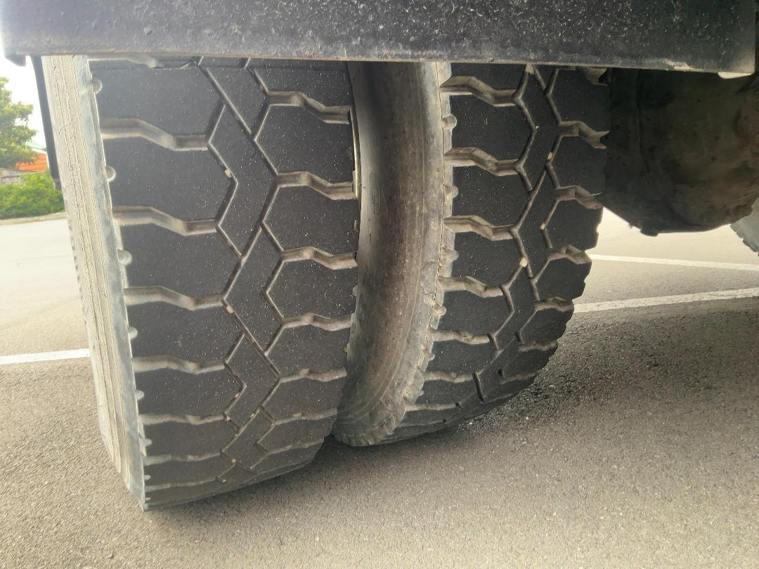 Photo '45' of Nissan Diesel MK240 Tipper