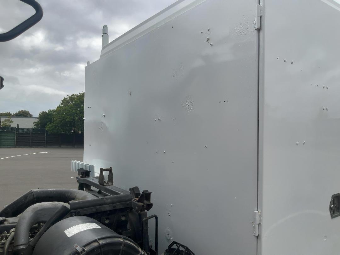 Photo '37' of Nissan Diesel MK240 Tipper