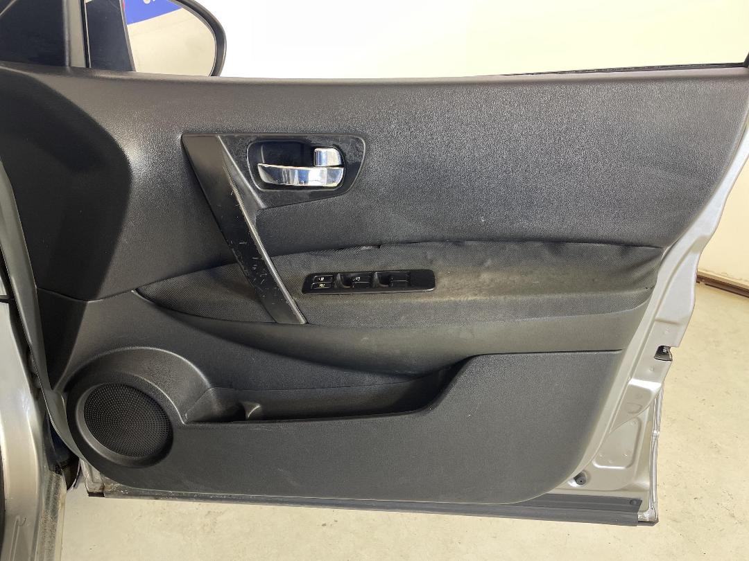 Photo '15' of Nissan Dualis Photo '15' of Nissan Dualis