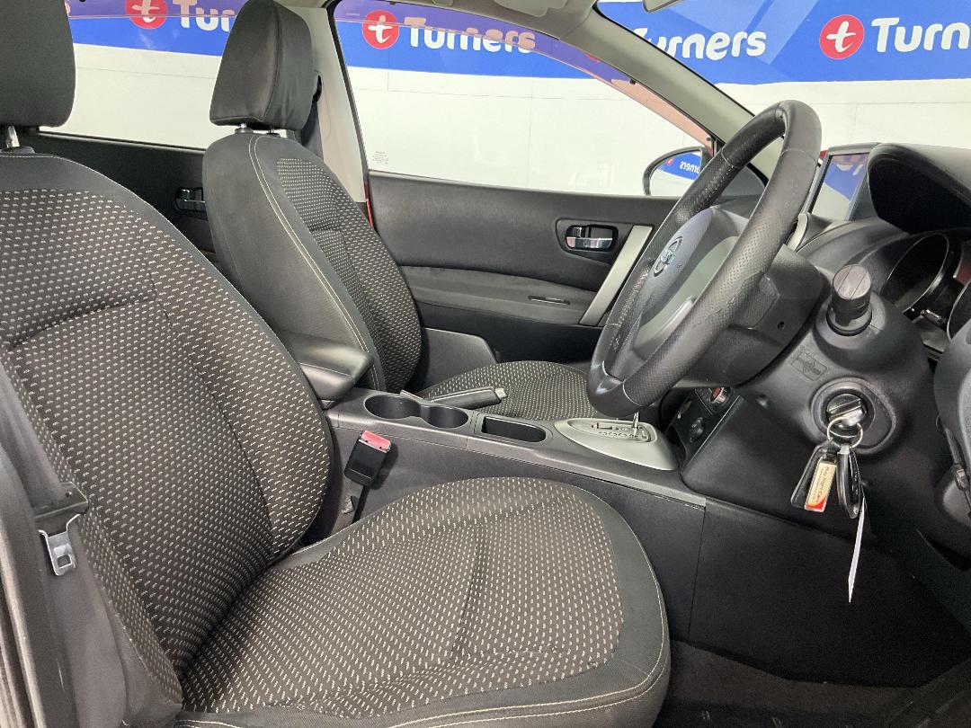 Photo '16' of Nissan Dualis